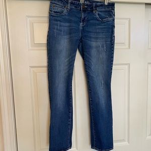 Kut from the Kloth jean.. 8